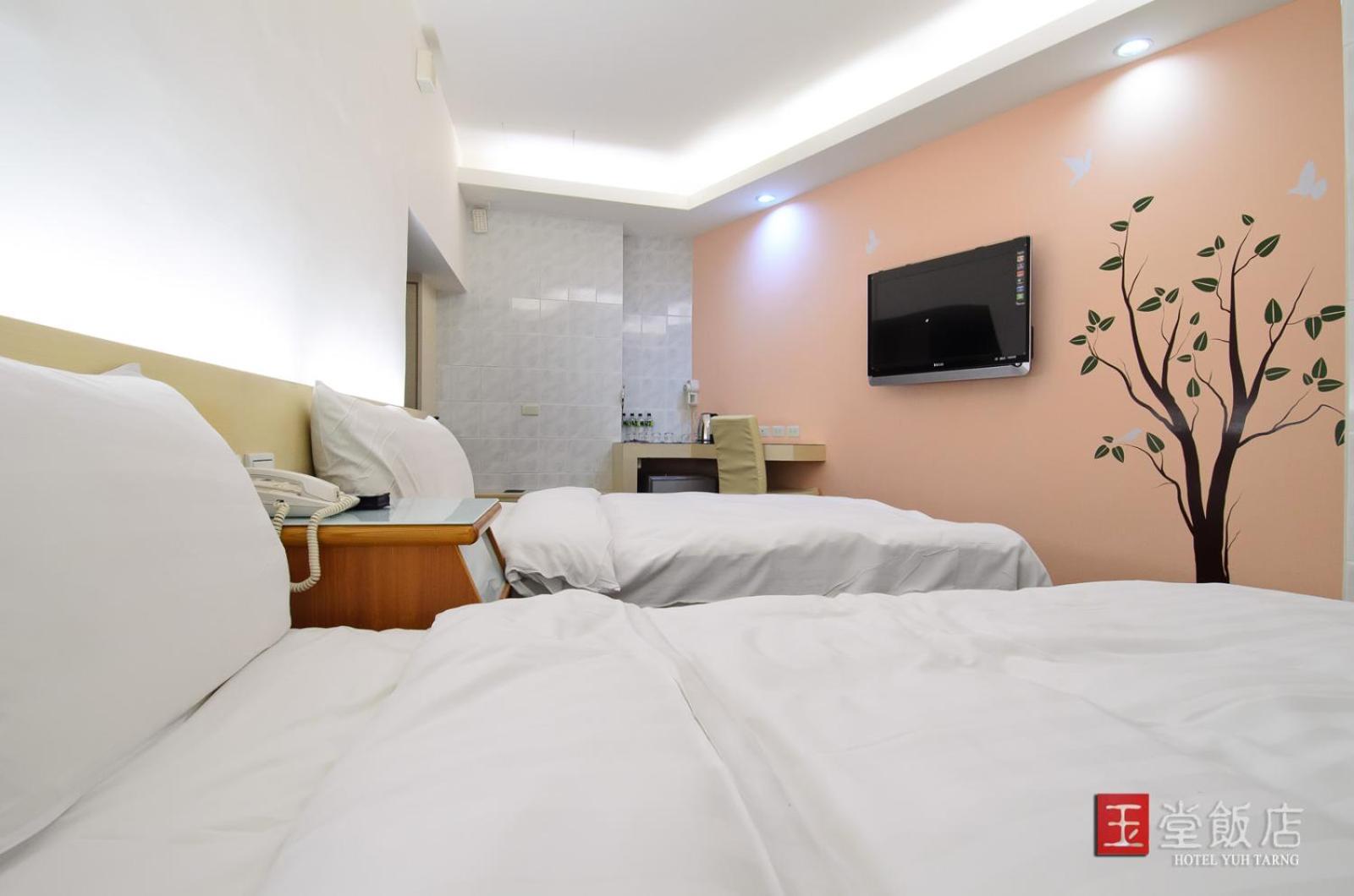 Yuh-Tarng Hotel Манонг Екстериор снимка